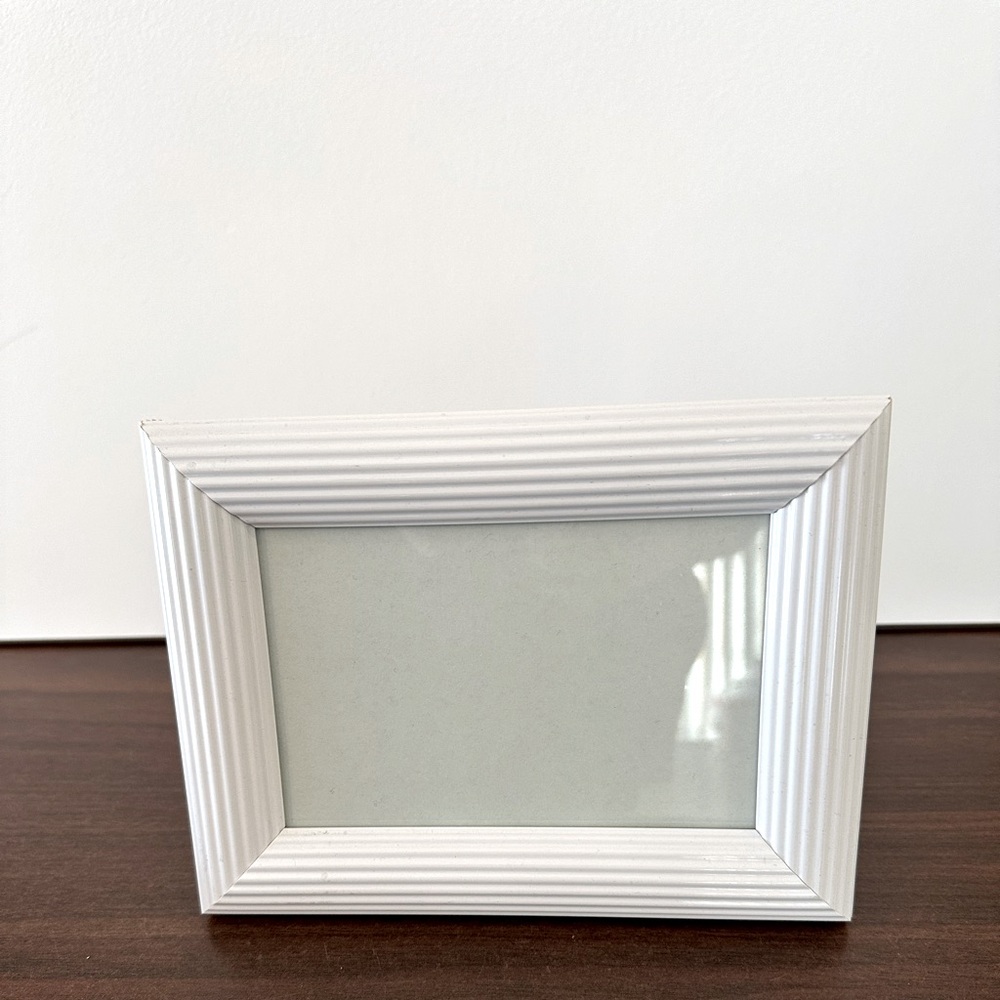 White Picture Frame 6X8